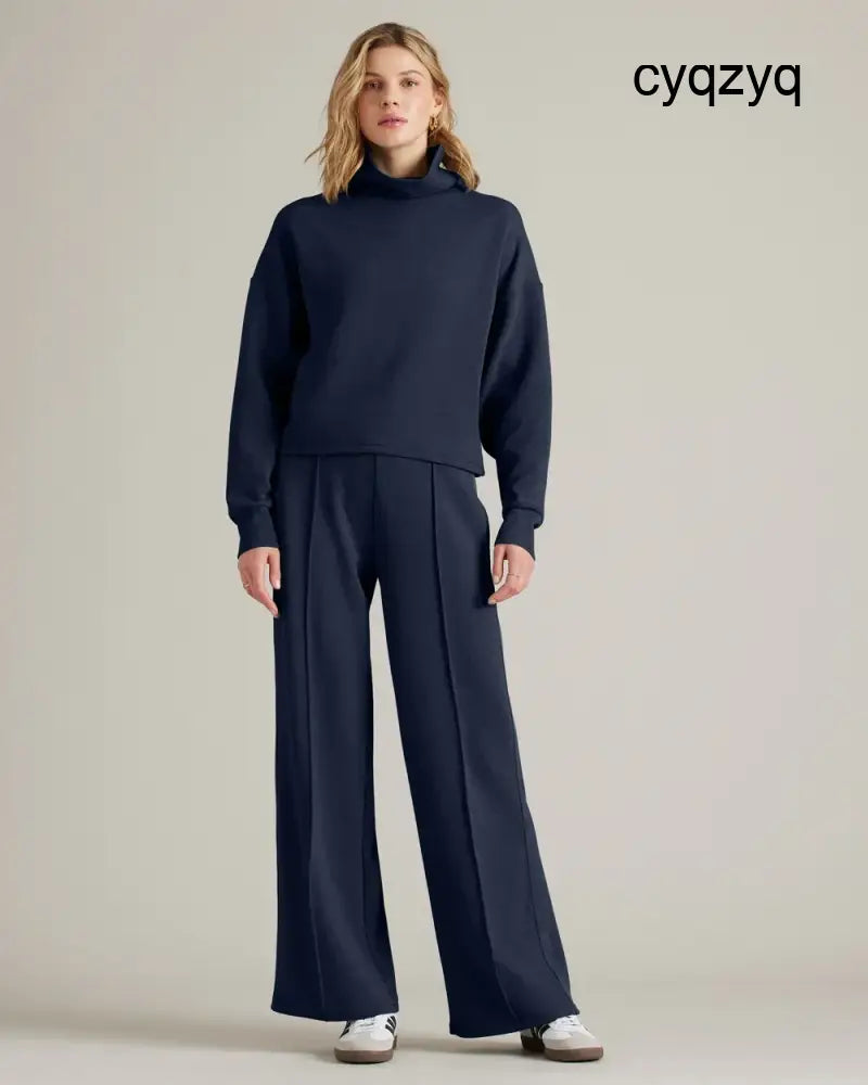 Dream Glow Mock Neck - Navy - Active Outerwear